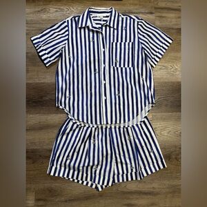 NWT Free Assembly Short Set